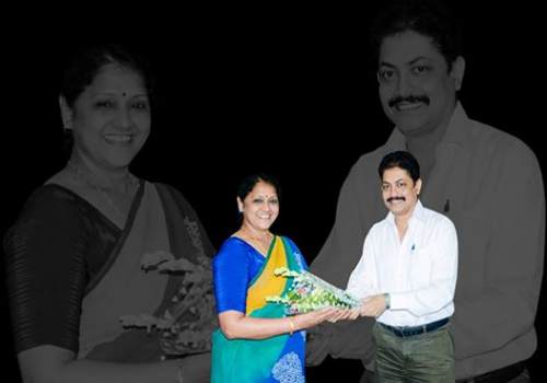 Ramendra kumar with his wife