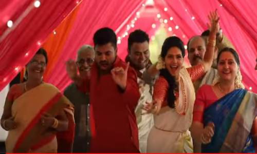 Malayali bride dancing