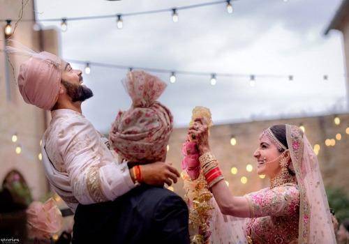 Virat anushka
