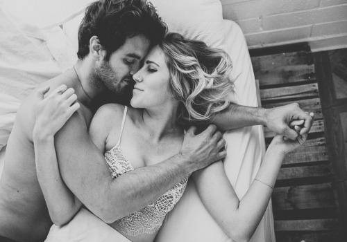 Intimate-Couple-Session