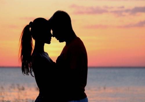 sunset couple