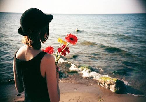 woman-at-ocean