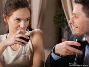 couple drinking wine