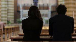 couple in prayer