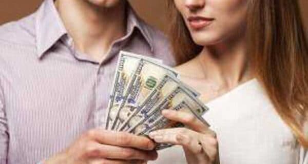avoid financial conflict in marriage