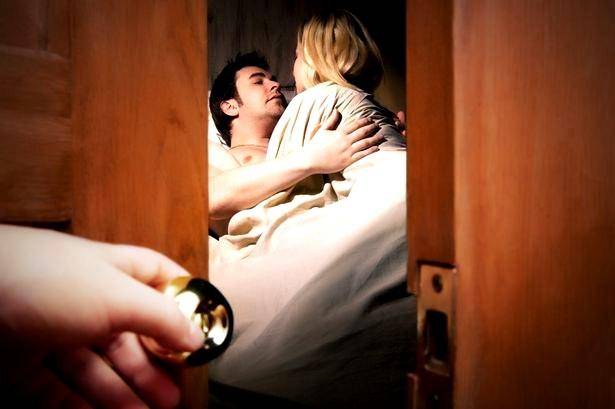 couple cheating