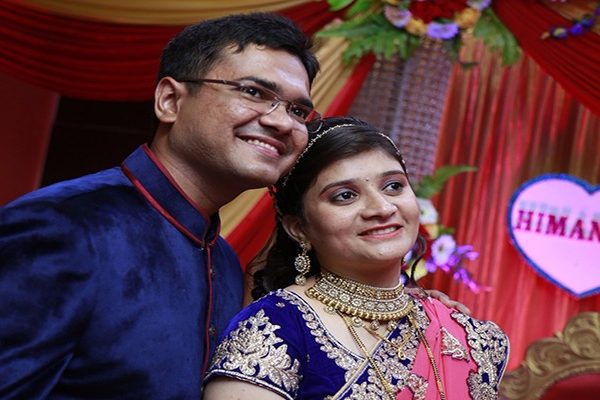 Himanshu with his wife