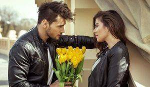 boyfriend giving roses