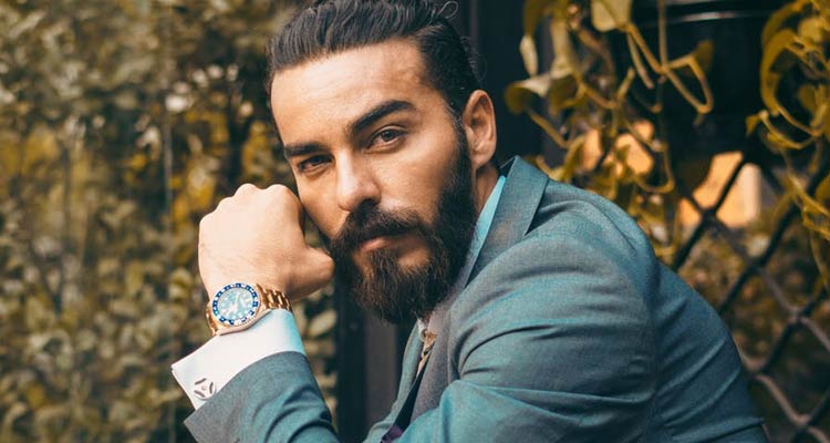 How to Grow and Maintain a Long, Unruly Beard Like Jason Momoa - Men's  Journal