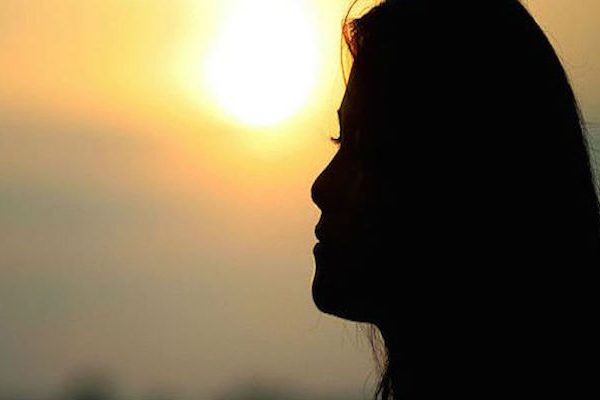Woman-Resolving