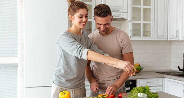 These things happy couples do together comes naturally to them, as they find happiness in each other's company.