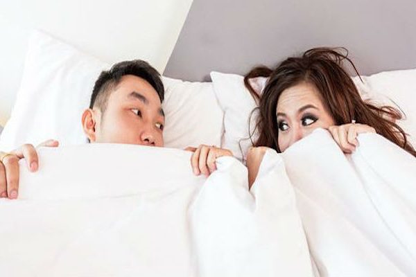 Funny-Bed-Scene