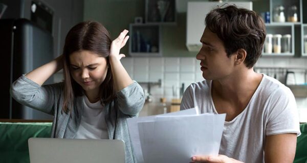 How-To-Cope-When-Your-Partner-Is-A-Control-Freak