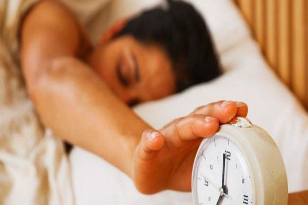Woman-Snooze-Off