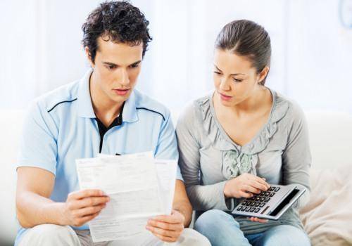 couple doing budgeting