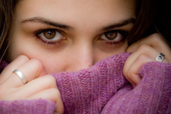 shy-woman