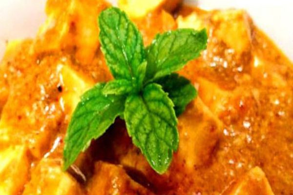 tasty-paneer-makhani-2