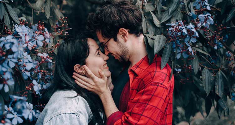 Tips dating an older woman