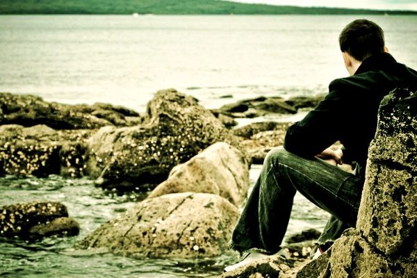 alone man at that beach