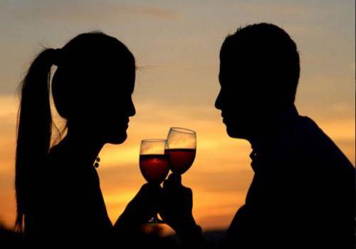 couple drinking wine together