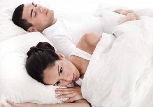 couple sleeping