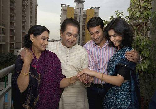 indian-family