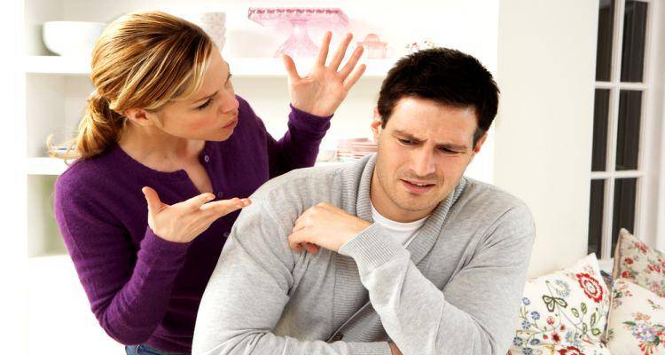 lady fighting with husband