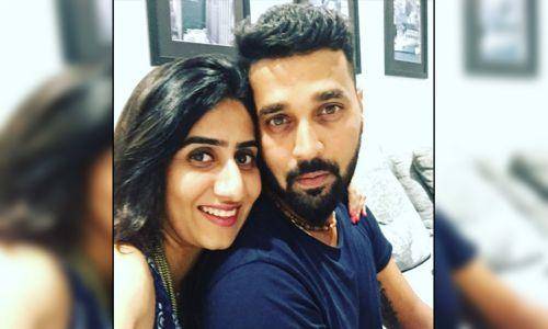 murli vijay and wife