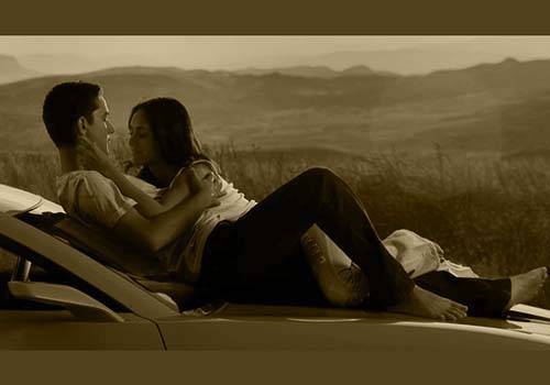 romantic-couple-
