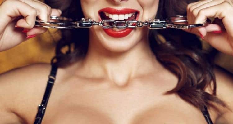 sexy lady chain in mouth