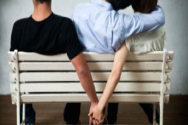 People-on-Bench