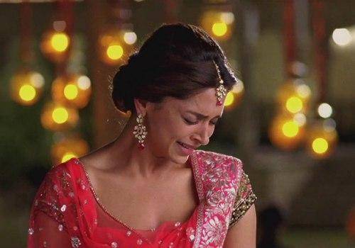 deepika crying