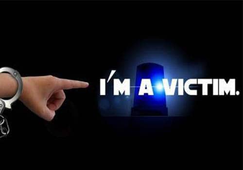 lady pointing victim