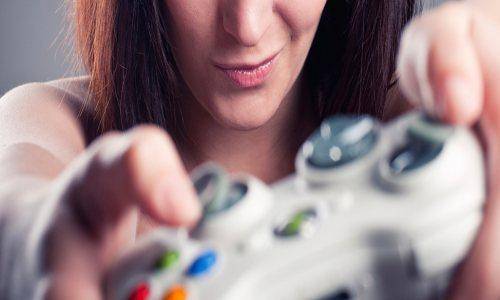 lady playing video game