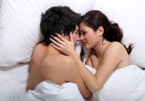 young-man-and-woman-in-bed-1