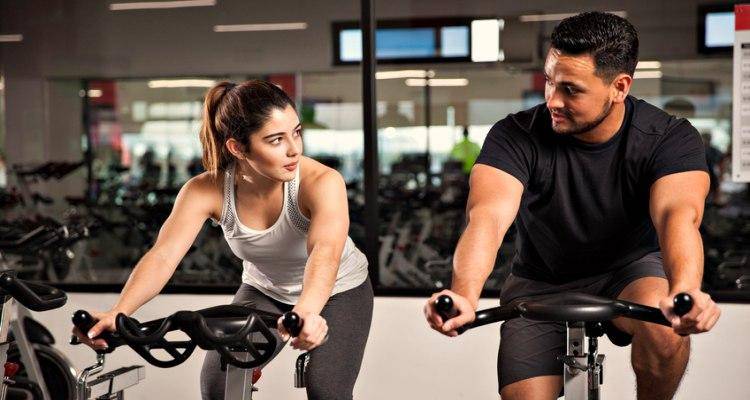couple in gym