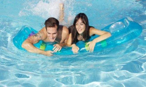 couple in swimming pool