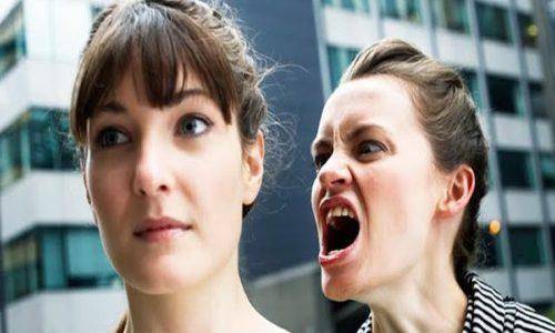 woman ignoring toxic people