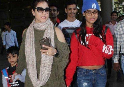 kajol with children