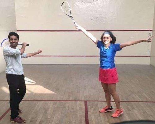 tapasi pannu playing squash