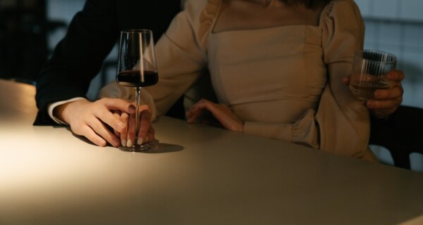 Enamorado de dos personas.