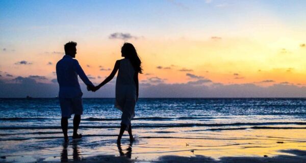 Signs an affair is turning into love