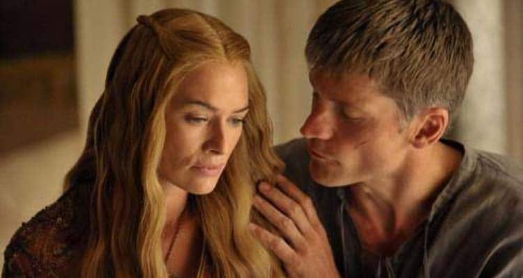 Jaime Lannister and Cersei in Game of Thrones. They die together in the last episode