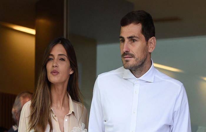 Sara Carbonero and Iker Casillas are suffering from health issues. he had a heart attack and she had surgery for ovarian cancer.