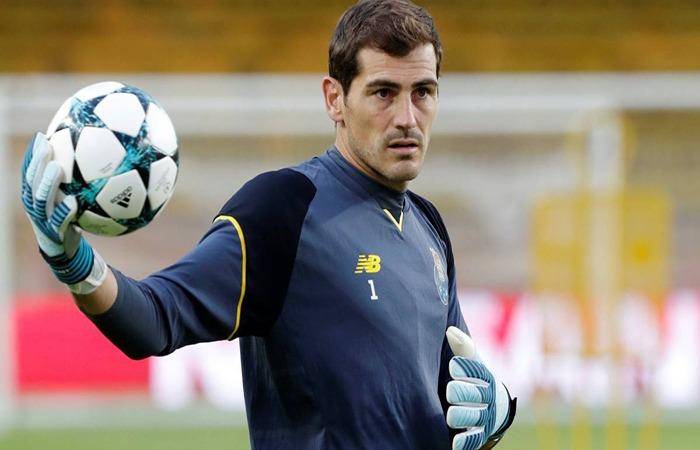 Iker Casillas has played 167 times for Spain and 725 matches for Real Madrid