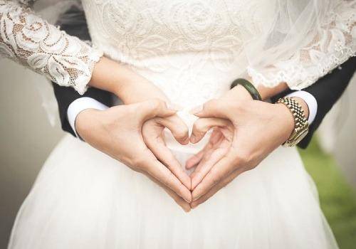 A marriage can go through bad times or good times but it depends on how you hold on
