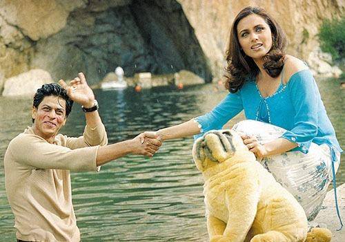 Shahrukh khan and rani Mukherjee from chalte challte movie. Love marriage in India is shown in movies