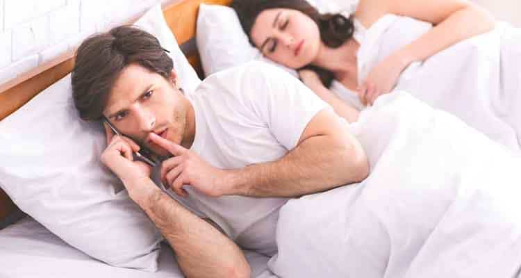 20 Warning Signs Of A Cheating Husband That Indicate He Is Having An Affair - 46