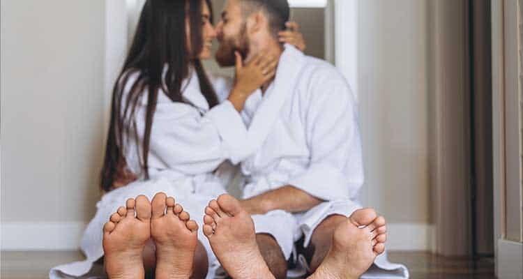 12 Tips And Tricks To Get Your Husband In The Mood picture