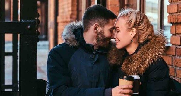 signs she want to be your girlfriend
